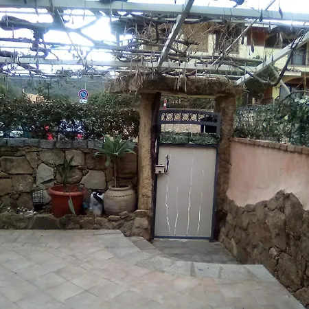 Il Glicine Вилласимиус