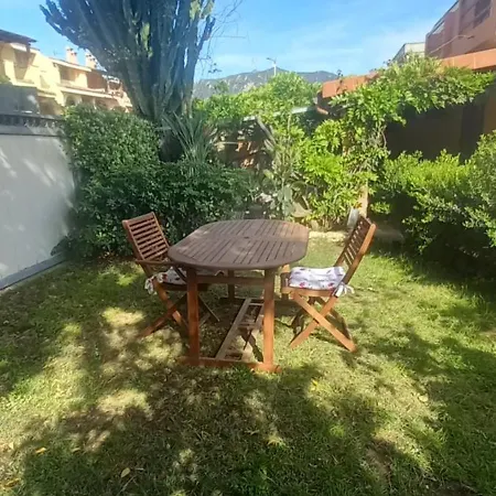 Apartment Il Glicine Villasimius